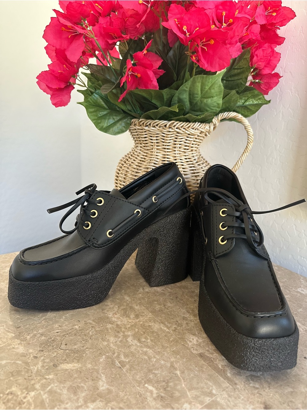 Stella McCartney Black Platform Lace-Up Shoes with Gold Eyelets Size EU 38/ US 8